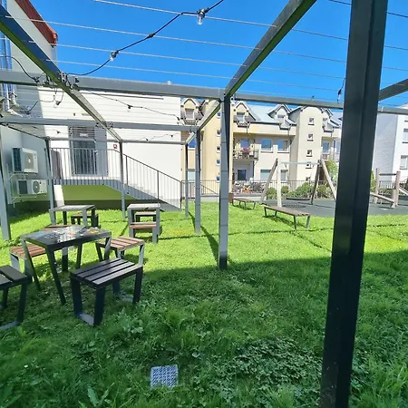 Visit Baltic - Sara Z Parkingiem Świnoujście