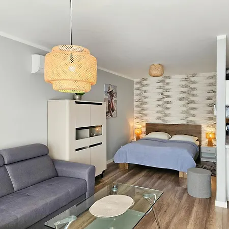 Visit Baltic - Sara Z Parkingiem Apartmán *